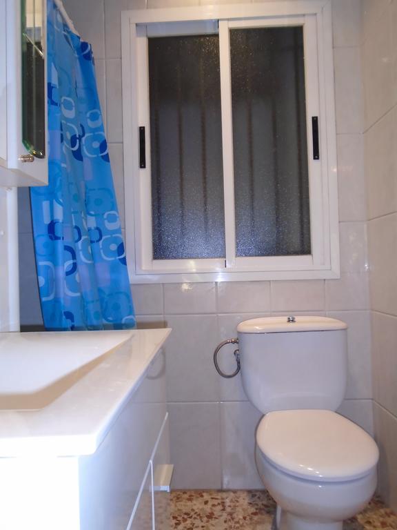 Hostal Fonda Galicia Cardedeu Eksteriør billede