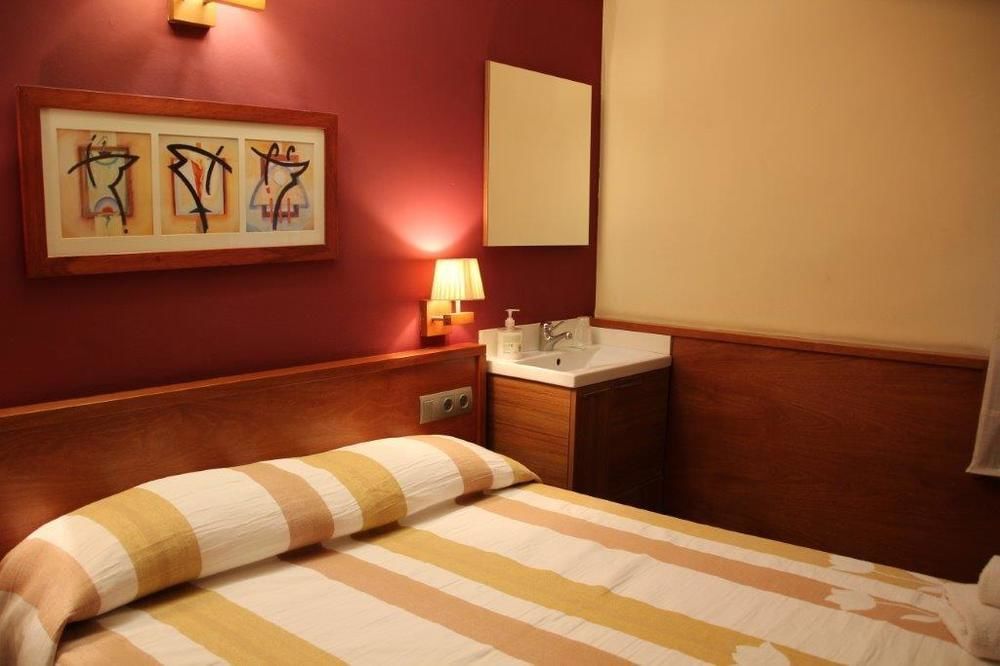Hostal Fonda Galicia Cardedeu Eksteriør billede